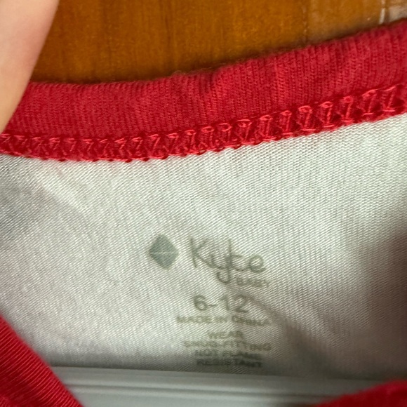 Kyte baby Christmas romper - Picture 2 of 3